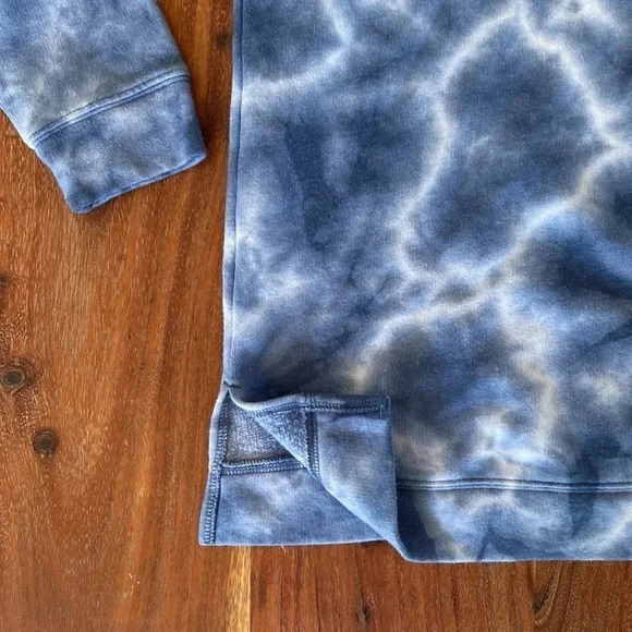 SO Blue Water Long Hoodie Size Small (7) - Picture 6 of 6